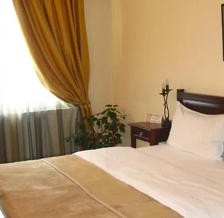 Hotel Pensiunea La Residenza