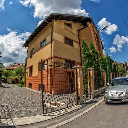 Pensiunea La Residenza